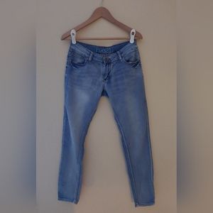 Rue 21 Low Rise Freedom Flex Jeggings